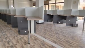 Best BPO office Desk Designs