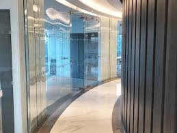 Curved Glass Partitions