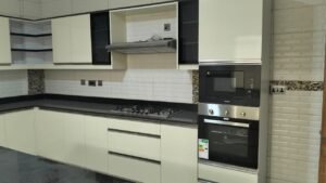 Kitchen & cabinet interior designers