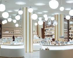 Modern Retail Shop Interior Design