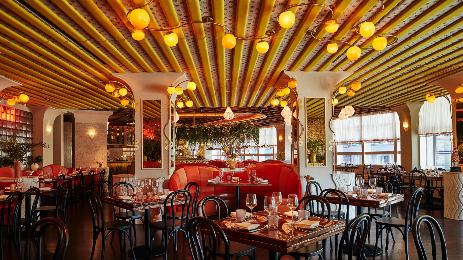 Pizza Restaurant Interior Design