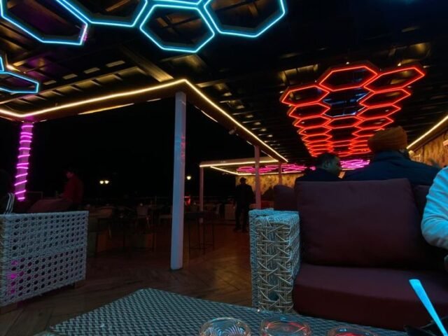 Club Lighting and Ceiling Design1