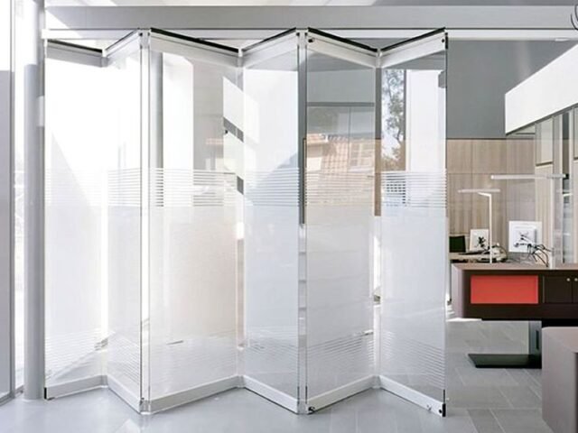 Bifold Glass Doors and Partitions2