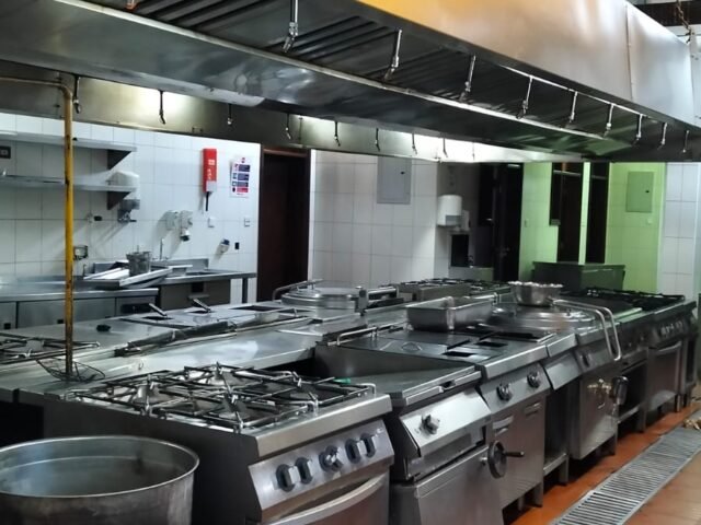 Commercial Kitchen