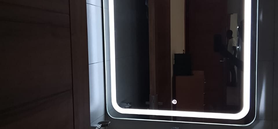 Modern Bathroom Mirror With Lights