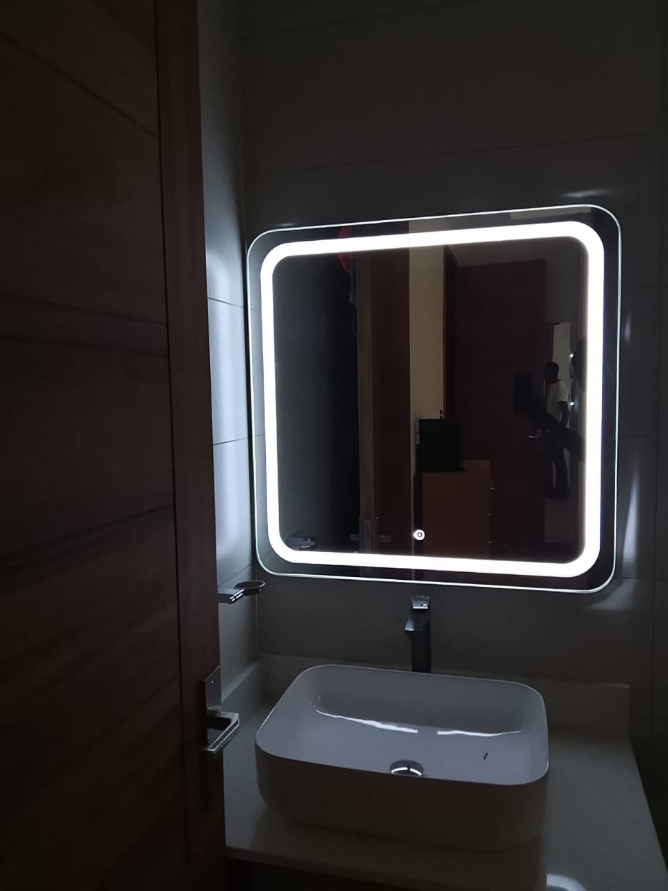 Modern Bathroom Mirror With Lights