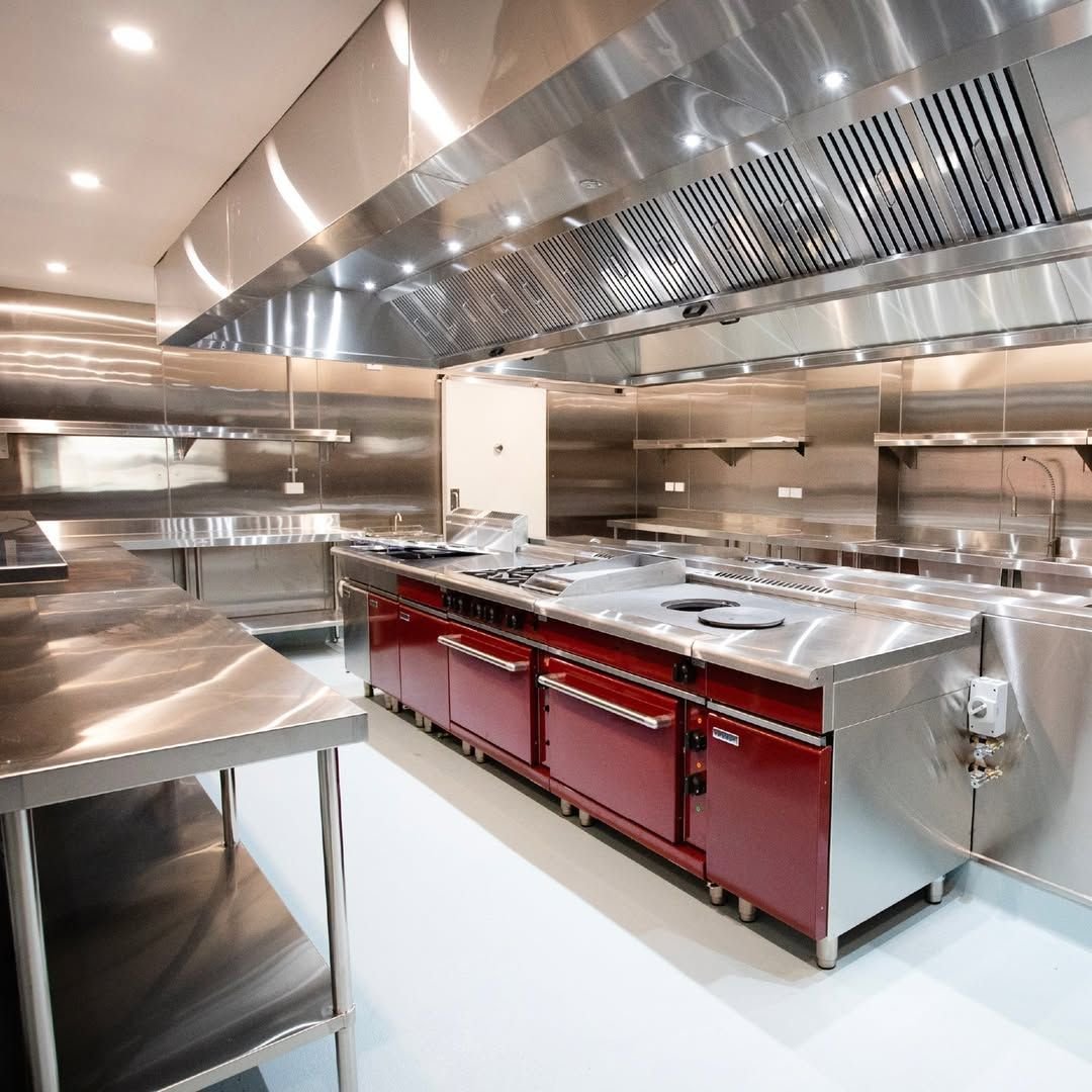 restaurant kitchen stainless steel fabrication4