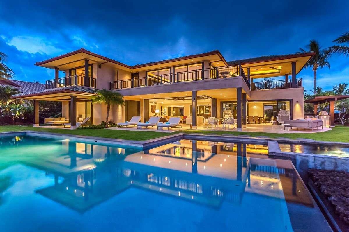 Modern Tourist Hotel Designs2