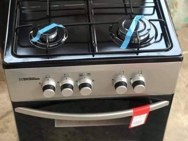 4 Burner Gas Range Cooker