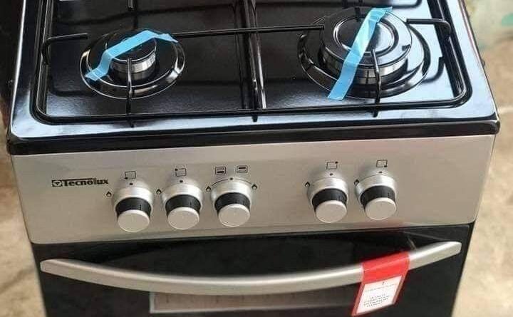 4 Burner Gas Range Cooker