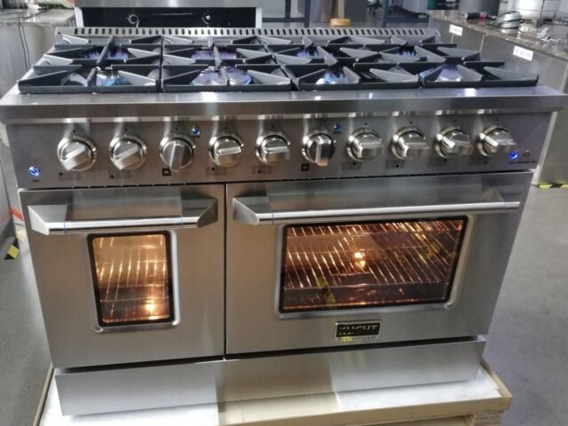 Commercial Gas Cooking Range