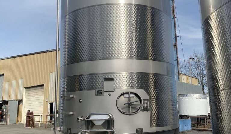 Stainless Steel Water Tanks