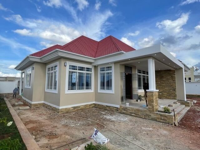 House construction in Kenya