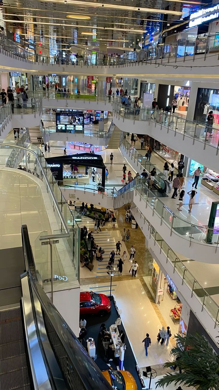 Mall construction in Kenya1