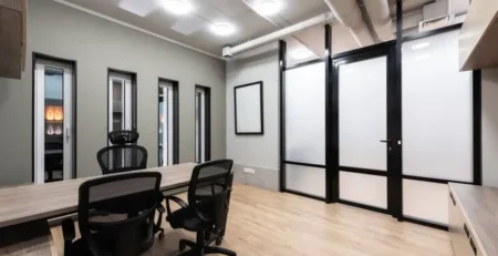 aluminium-partitioning-for-office-and-homes