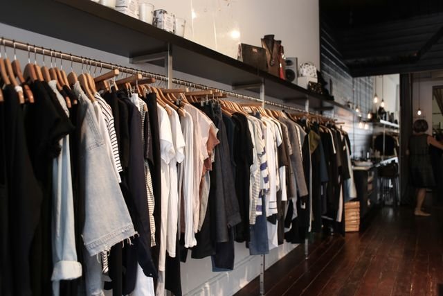 Boutique Clothing Store Interior Design