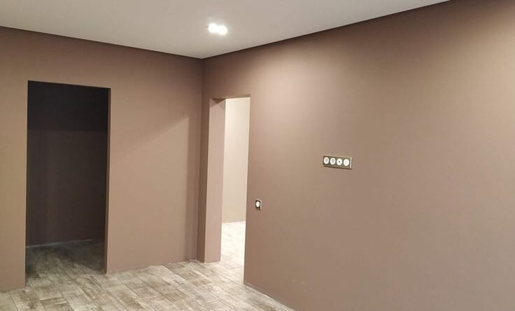 Chocolate brown Suimas interior design
