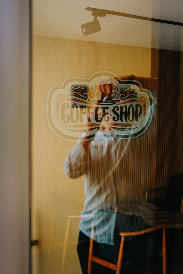 Creative Frosted Glass Branding Designs credit-fatih-guney