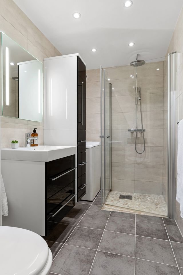 Suimas Interiors Anti-Slip Floor Tiles for Bathrooms