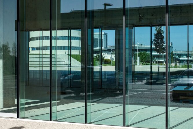 Suimas Interiors Cost of Frameless Glass Partitions in Nairobi